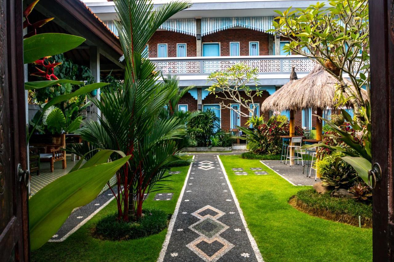 D-Anyar Stay And Surf Canggu Екстериор снимка